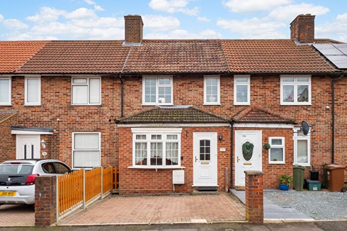 2 Bedroom Terraced House For Sale In Waltham Road, Carshalton, SM5