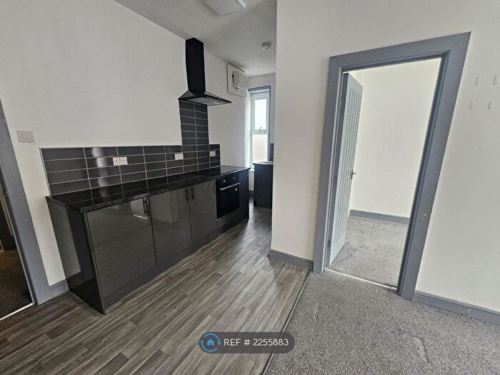 1 Bedroom Flat To Rent In Schofield Street, Waterfoot, Rossendale, BB4