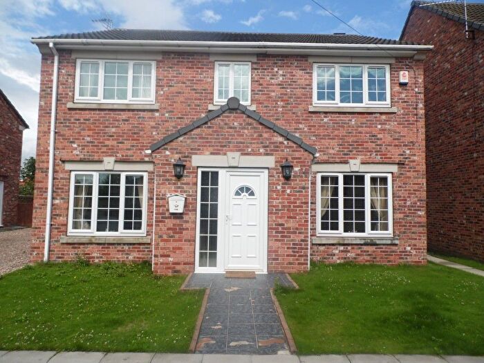 3 Bedroom Detached House To Rent In Rushy Moor Lane, Askern, Doncaster, DN6