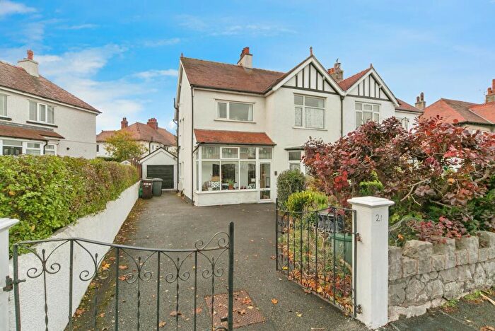 3 Bedroom Semi Detached House For Sale In Brompton Avenue, Rhos On Sea, Colwyn Bay, Conwy, LL28
