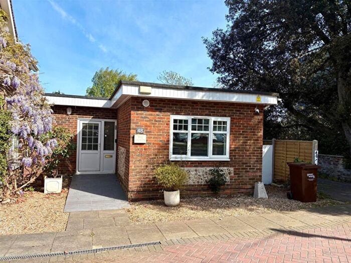 3 Bedroom Semi-Detached Bungalow To Rent In Ash Lane, Rustington, BN16