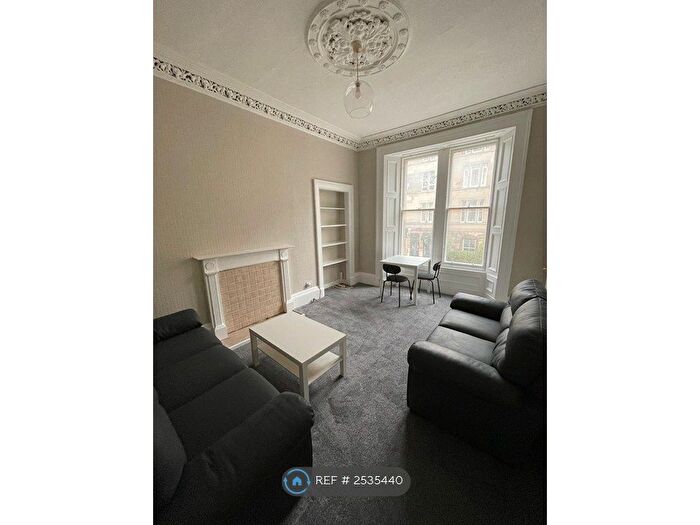 2 Bedroom Flat To Rent In Brougham Place, Edinburgh, EH3