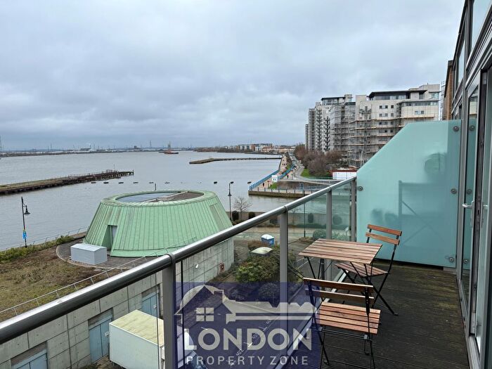 2 Bedroom Flat To Rent In Argyll Road, Woolwich, SE18