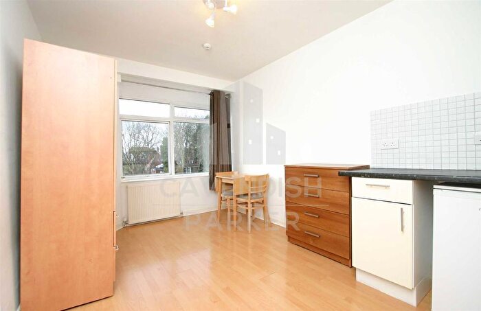 Studio To Rent In Fitzjohn's Avenue, Hampstead, London, NW3