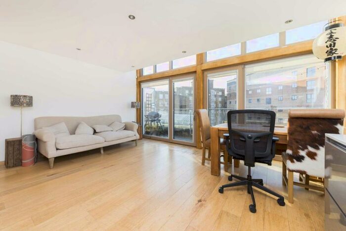 2 Bedroom Flat To Rent In Tudor Road, London Fields, E9