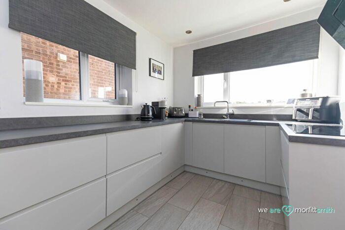 4 Bedroom Detached House For Sale In Vale Grove, Loxley, S6