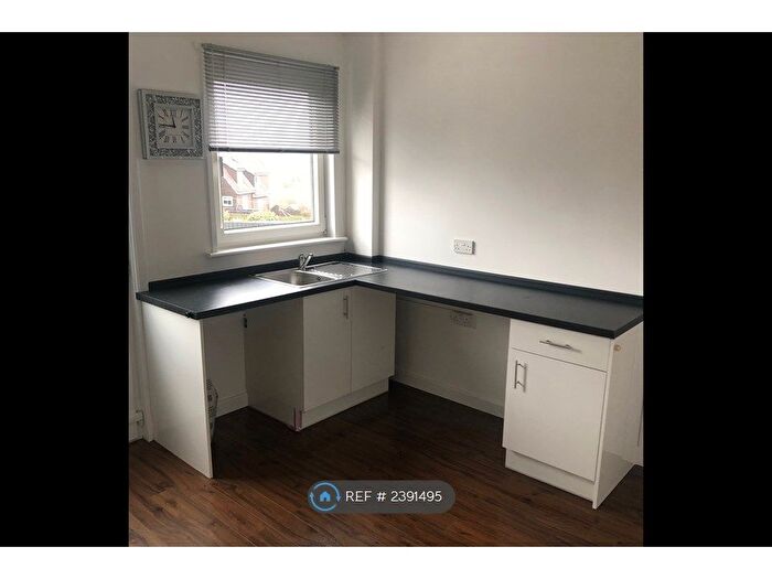 2 Bedroom Flat To Rent In Crowwood Road, Calderbank, ML6