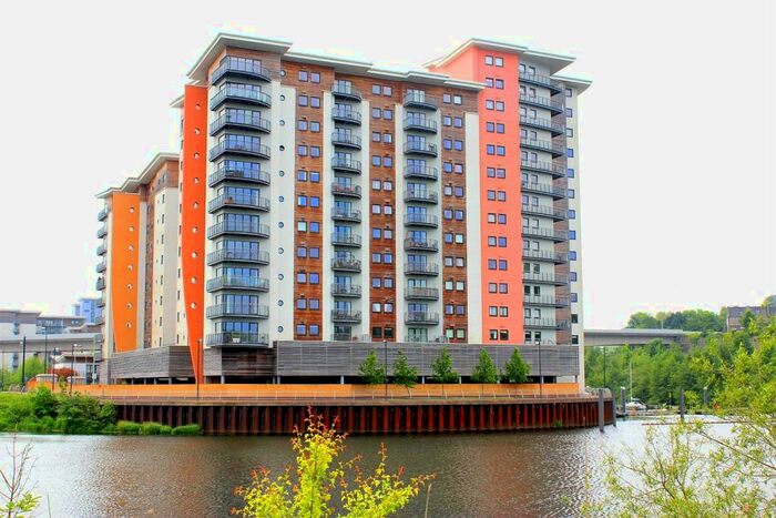 1 Bedroom Apartment To Rent In Roma, Watkiss Way, Cardiff, CF11