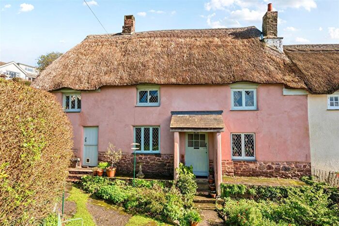 4 Bedroom Semi Detached House For Sale In Radway Hill, Bishopsteignton, Teignmouth, TQ14