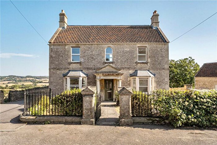 4 Bedroom House To Rent In Bath Road, Colerne, Chippenham, Wiltshire, SN14