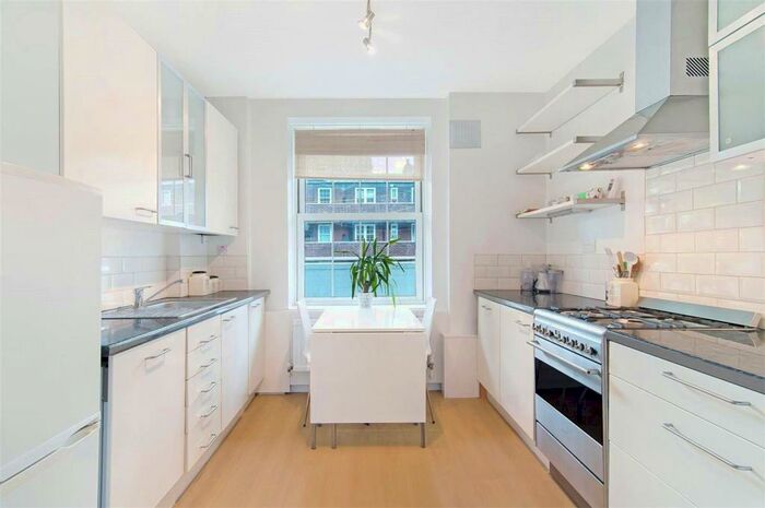 3 Bedroom Apartment To Rent In Torriano Avenue, Kentish Town, London, NW5