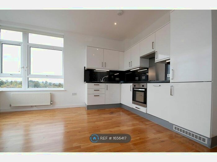 1 Bedroom Flat To Rent In Park Street, Ashford, TN24