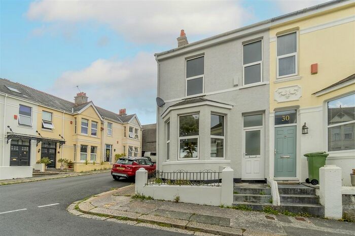 3 Bedroom Property To Rent In Onslow Road, Peverell, Plymouth, PL2