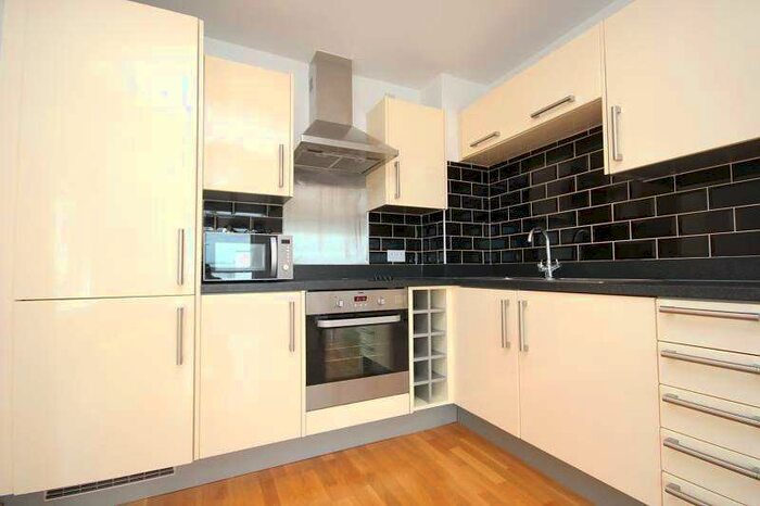 2 Bedroom Apartment To Rent In Cherrydown East, Basildon, SS16