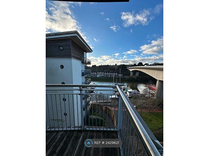 2 Bedroom Flat To Rent In Victoria Wharf, Cardiff, CF11