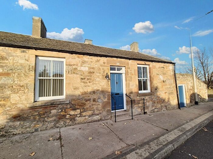 2 Bedroom Cottage To Rent In Church Street, Tranent, East Lothian, EH33