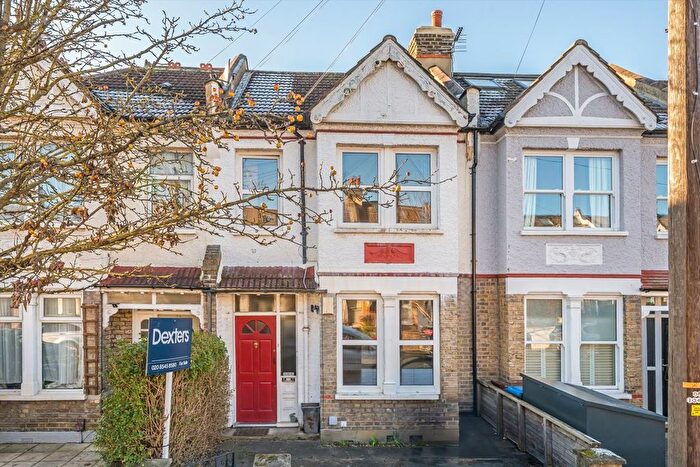 2 Bedroom Property For Sale In Prince Georges Avenue, West Wimbledon, SW20