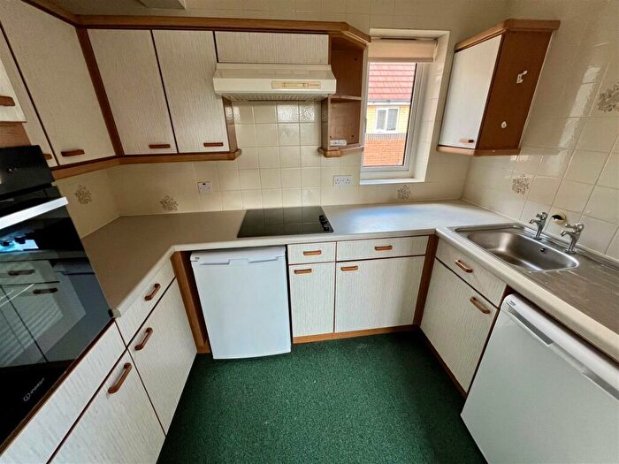 2 Bedroom Retirement Property For Sale In Union Road, Shirley, Solihull, B90