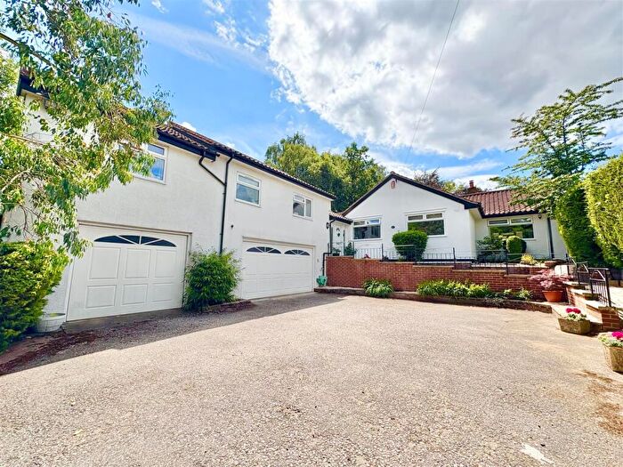6 Bedroom Detached Bungalow For Sale In Sheepwalk Lane, Ravenshead, Nottingham, NG15