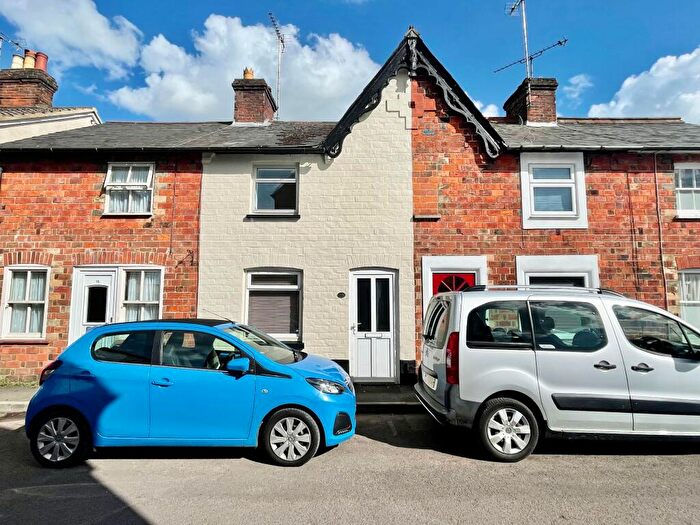 2 Bedroom Terraced House To Rent In Old Acre Road, Alton, GU34