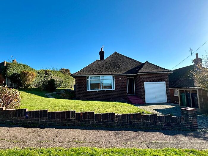 2 Bedroom Detached Bungalow For Sale In Broad View, Bexhill-On-Sea, TN39