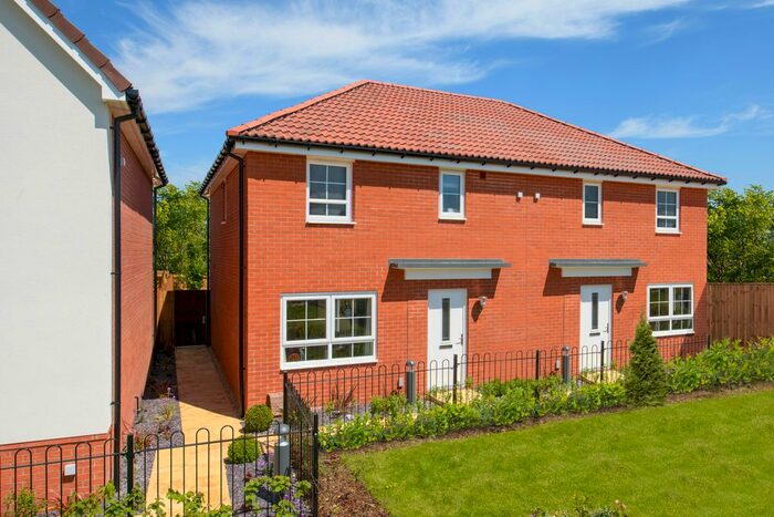 3 Bedroom End Terrace House For Sale In "Hoy" At Low Road, Dovercourt, Harwich, CO12
