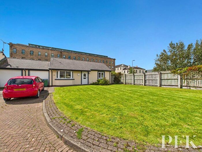 2 Bedroom Semi-Detached Bungalow For Sale In Derwentside Gardens, Cockermouth, CA13