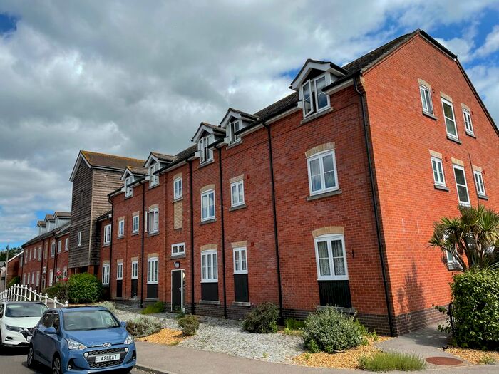 1 Bedroom Flat To Rent In Riverside Court, Fordingbridge, SP6