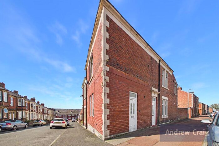 1 Bedroom Flat For Sale In Rawling Road, Gateshead, NE8