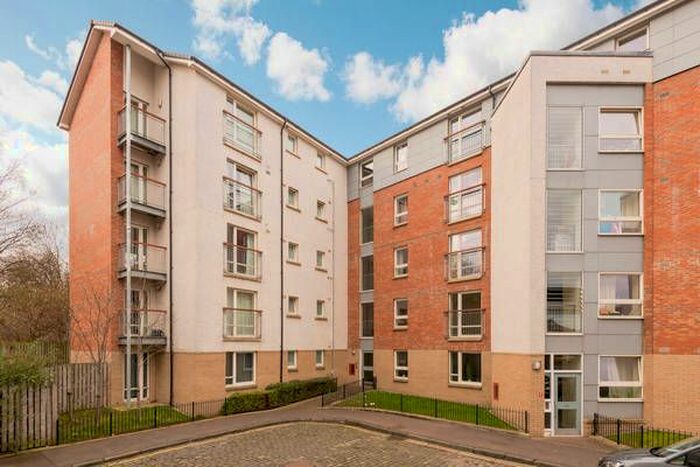 2 Bedroom Flat To Rent In Duff Street, Dalry, Edinburgh, EH11