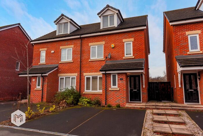 4 Bedroom Semi-Detached House To Rent In Yarn Close, Worsley, Manchester, Greater Manchester, M28