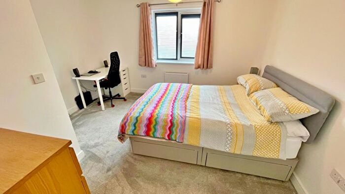 5 Bedroom Detached House For Sale In Field Avenue, Saxilby, Lincoln, LN1