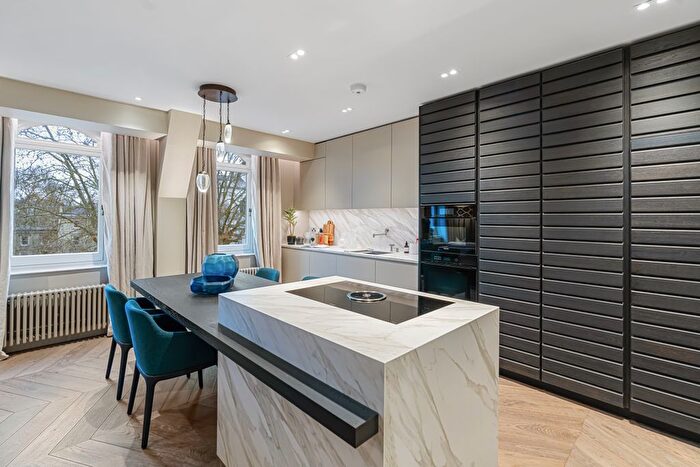 2 Bedroom Flat For Sale In Empire House, Thurloe Place, Kensington, London, United Kingdom, SW7