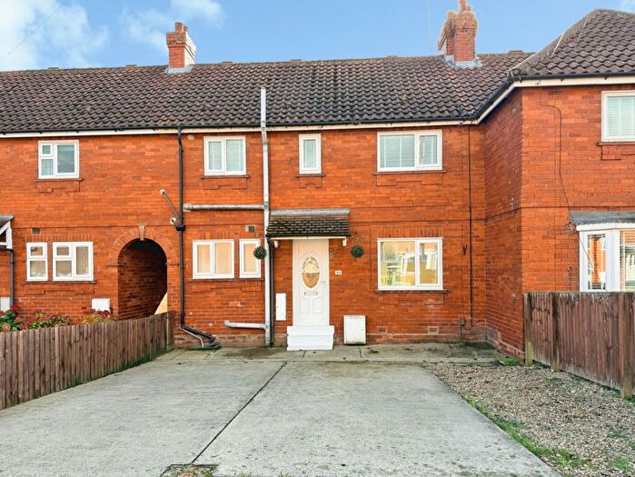3 Bedroom Terraced House To Rent In Ouseburn Avenue, York, YO26