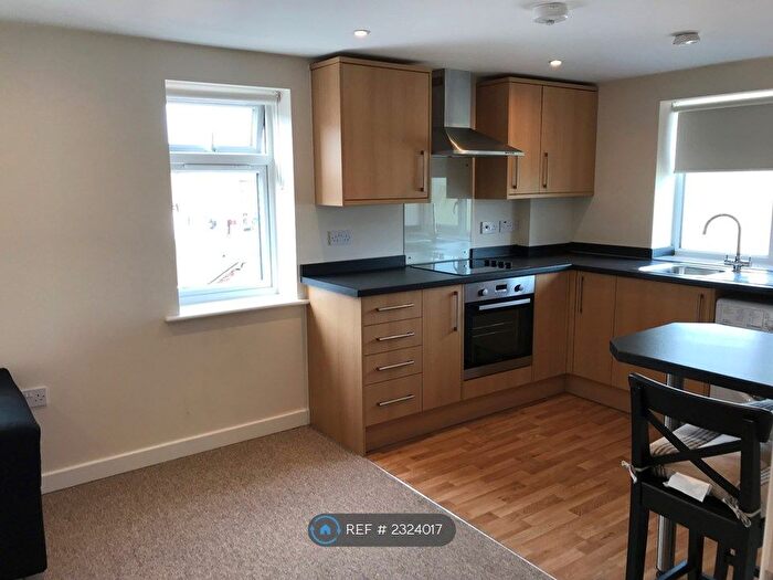 1 Bedroom Flat To Rent In Capstone Road, Bournemouth, BH8