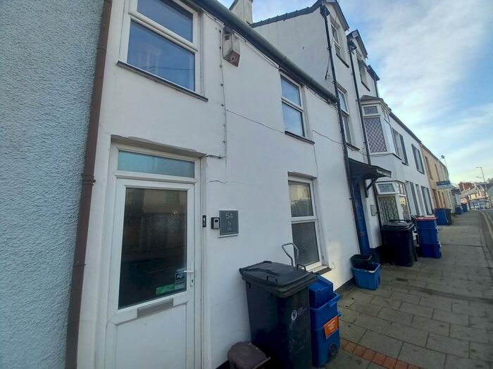 2 Bedroom House To Rent In High Street, Menai Bridge, LL59