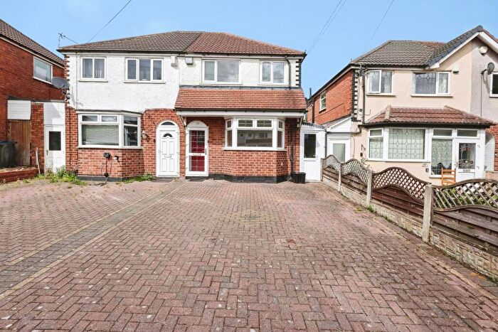 2 Bedroom Semi-Detached House For Sale In Dyas Road, Great Barr, Birmingham, West Midlands, B44