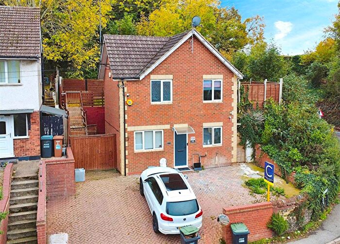 4 Bedroom Detached House For Sale In Kings Langley, Herts, WD4