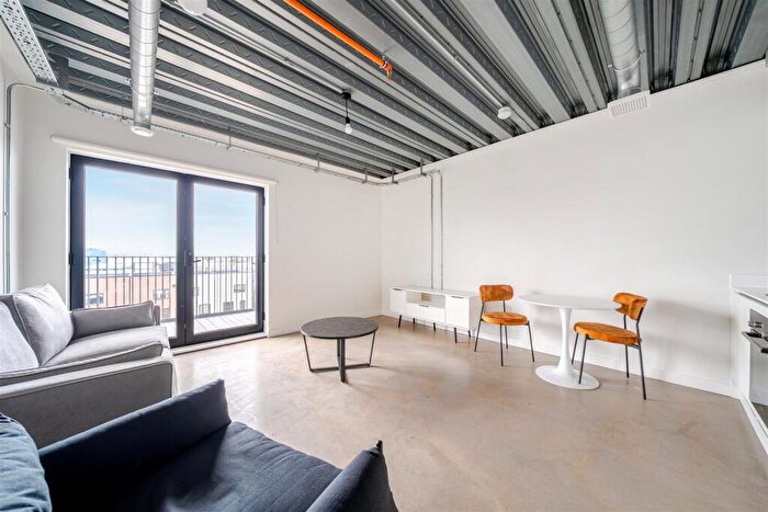 1 Bedroom Apartment To Rent In District Lofts, Climate Innovation District, LS9