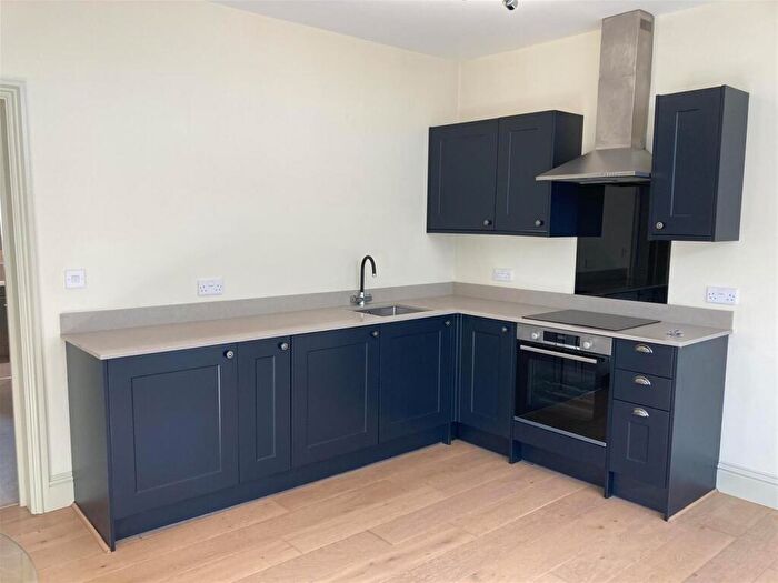 1 Bedroom Flat To Rent In High West Street, Dorchester, DT1