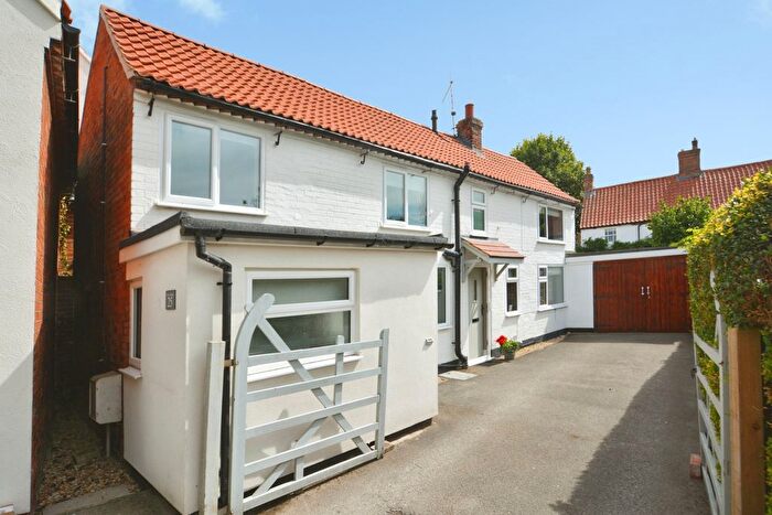 3 Bedroom Cottage For Sale In Well Appointed Detached Cottage, Main Street, Upton, NG23