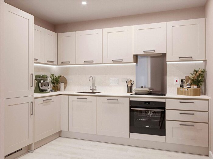 2 Bedroom Flat To Rent In Rivulet Apartments, Burlington Road, Sterling Place, New Malden, KT3