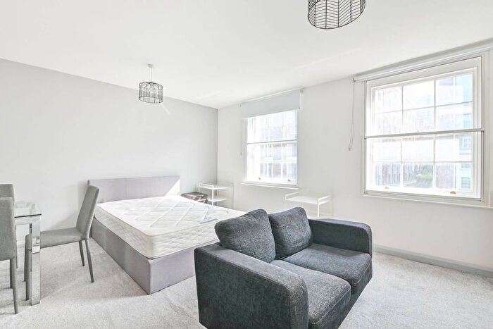 Studio To Rent In Gregory Place, High Street Kensington, London, W8