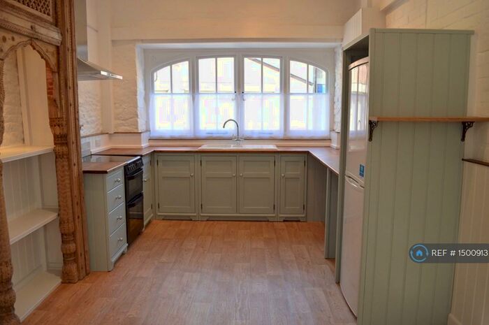 2 Bedroom Semi-Detached House To Rent In Blue Ball Close, Bruton, BA10