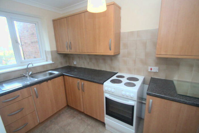 1 Bedroom Flat To Rent In Park Hill Road, Croydon, CR0