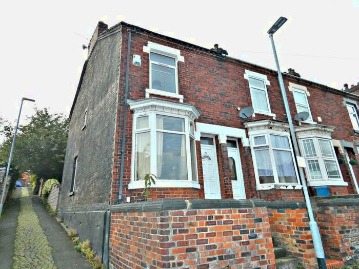 2 Bedroom End Of Terrace House To Rent In Baskerville Road, Northwood, ST1