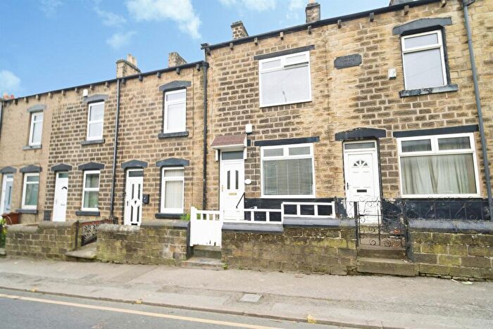 3 Bedroom Terraced House For Sale In Doncaster Road, Barnsley, S70