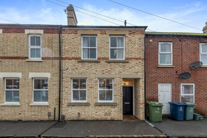 3 Bedroom Terraced House To Rent In Marlborough Road, Oxford, OX1