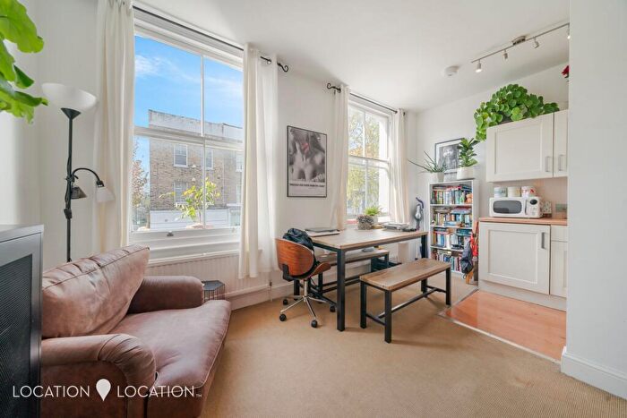 1 Bedroom Flat To Rent In Allen Road, London, N16