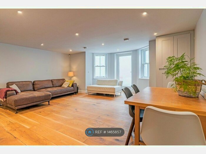 2 Bedroom Flat To Rent In Carlton Road, Tunbridge Wells, TN1